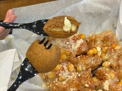 -BHC炸鸡(明洞总店)