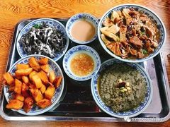 -门框胡同百年卤煮(前门煤市街店)