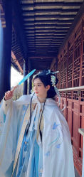 -梦回汉唐汉服旗袍体验馆(拙政园店)