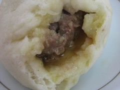 羊肉包子-胡家包子·清真(大众巷店)