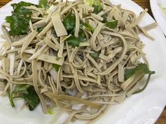 -溢心园非遗香河肉饼(总店)