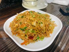 -亚忠小吃店(曾厝垵店)