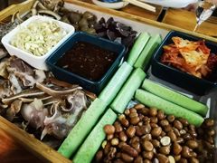 -酱肉小酒馆(梅陇店)