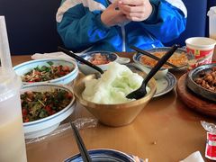 -包整·丝娃娃(一览甲秀楼风景店)