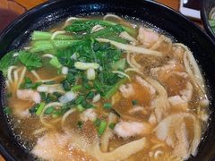 -爆炸头阿姨小四川正宗川味小吃(无任何分店)