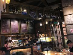 -玛格萝妮(汇智国际商业中心店)