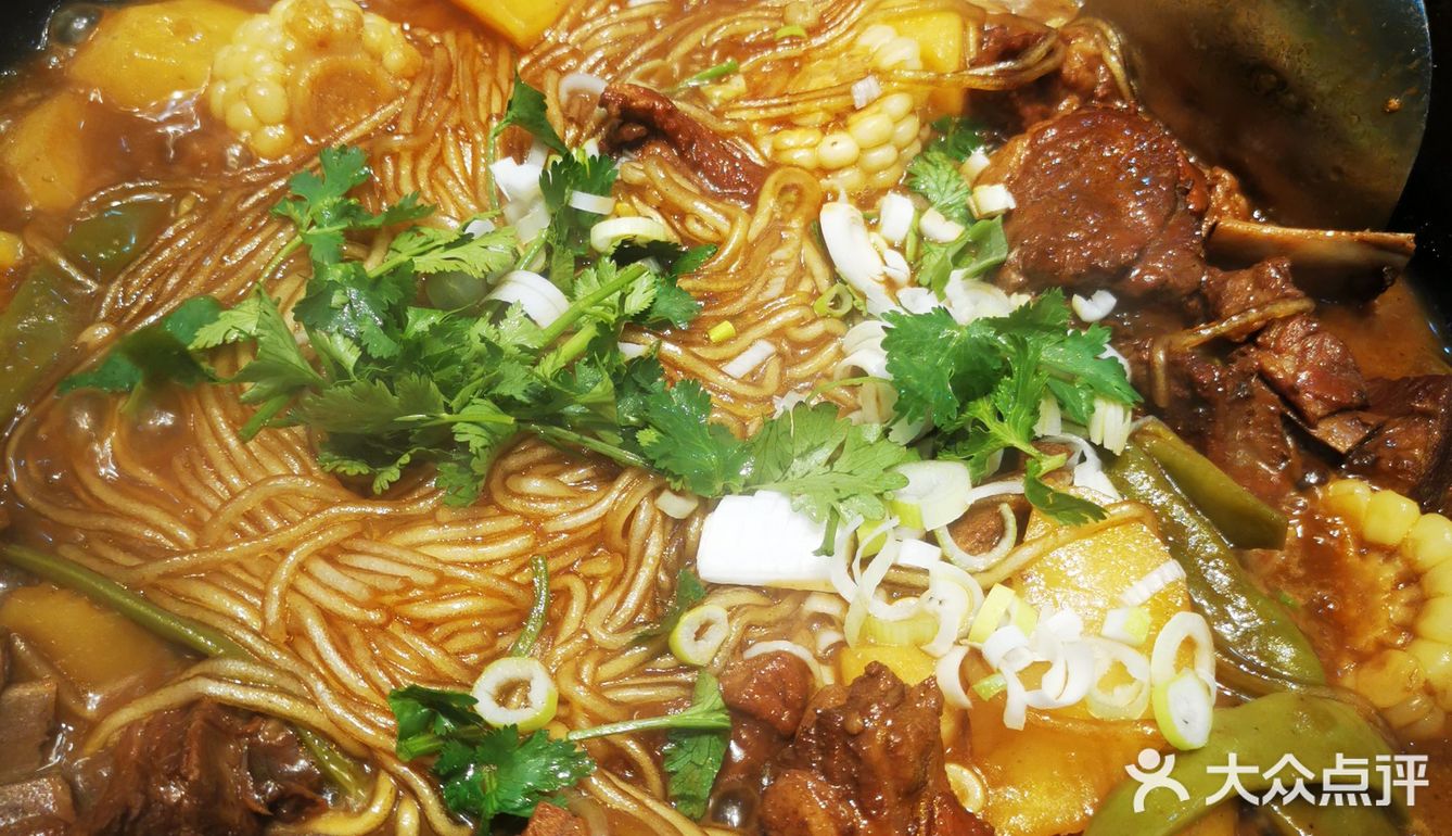 东北最出名的菜品 铁锅炖大鹅