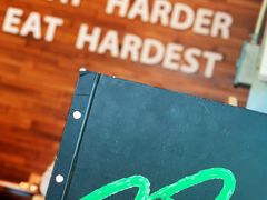 -Chom Cafe and Restaurant