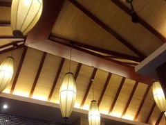 -鸿一饭店(隐秀路店)