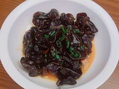 -饭怕鱼·黄焖鲟龙鱼(湖大店)