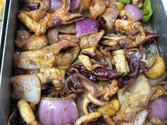 -老东镇啤酒屋海鲜加工·蒸汽海鲜·海鲜烧烤(台东店)