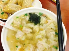 鲜肉小馄饨-小姜锅贴(凤凰街店)