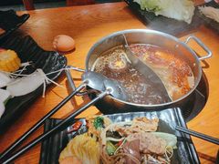 -呷哺呷哺(普陀乐购真北店)