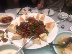 枣庄炒鸡-梅飞酒家(名辉豪庭店)