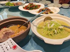 -海派美食·家宴海鲜青岛菜·石锅鲽鱼头(东方城店)