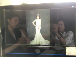 点击看大图 -挪娅婚纱摄影皇家会所