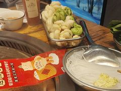 -山河屯铁锅炖(哈西站店)