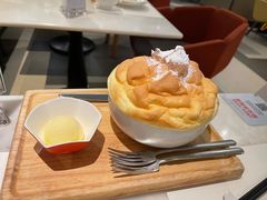 -港丽餐厅(高德置地店)