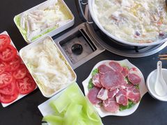 -罗记又添缘竹荪山药鸡·野生菌火锅(西园南路店)