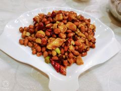 宫爆鸡丁-金良酸菜鱼(宁海路总店)