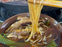 -黄潇洒老火锅(九眼桥宏济巷店)