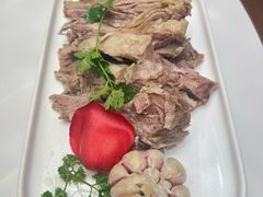 -伊和园清真餐饮