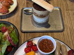 -Common Table · Brunch & Coffee
