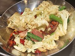 -万重锦·人文川菜馆(骡马市店)