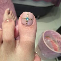 -孔雀手美甲美睫护理