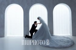 -Mu慕婚纱摄影·超级工作室