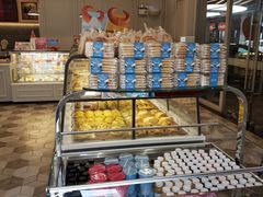 面包甜点陈列柜-BreadTalk面包新语·烘焙蛋糕(海岸城店)