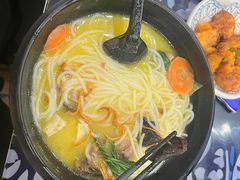 -桥香园过桥米线(国贸店)