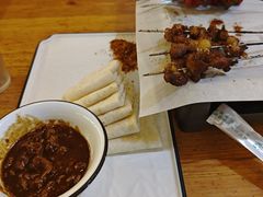 -六福烧烤酒馆(秦隆步行街店)