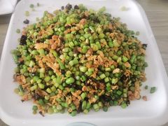 蒜苔小炒-哈尔滨春饼(朝山街店)