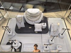 -HEFANG Jewelry何方珠宝(三里屯太古里店)