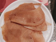 -牛YO寿喜烧·铁板烧和牛火锅自助(市府恒隆店)