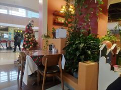 -彼德西餐厅(凯德广场新南店)
