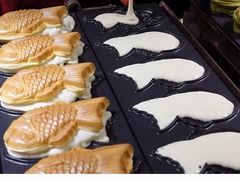 -粉粉乐鲷鱼烧(美罗城店)