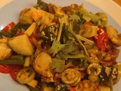 -喝丢一只鞋海鲜烧烤·海肠捞饭(文体街店)