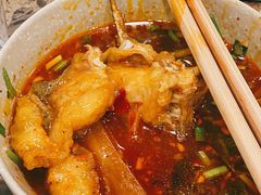 -肖肖酸萝卜鱼火锅(总店)