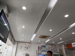 -上海名流星域汽车服务有限公司(内江路店)