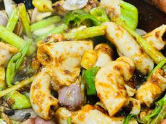 酱爆猪生肠-天宝食坊·啫啫煲大排档(西华路店)