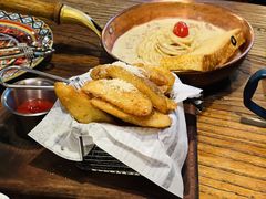 -I HOLIC艾豪丽披萨(KKone店)