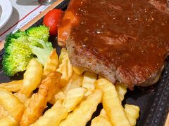 -香港新发烧腊茶餐厅(书城店)