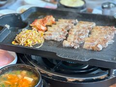 -Dombe豚(黑猪肉街店)