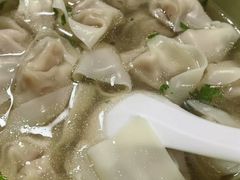 -周震馄饨