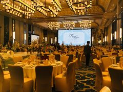 -广州富力丽思卡尔顿酒店