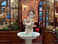 -秘密旅行Bonjour(黑金冠 江南西店)
