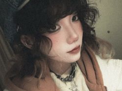 -Coo Hair salon