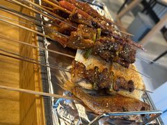 -烤满分·东北烧烤(首经贸店)